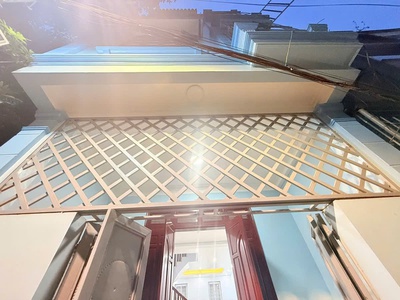 Chính chủ cho thuê nhà nguyên căn   phù hợp ở gia đình hoặc văn phòng làm việc 0