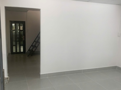 Chính chủ cần bán hoặc cho thuê căn hộ trung tâm quận 5   không gian yên tĩnh, vào ở ngay 0