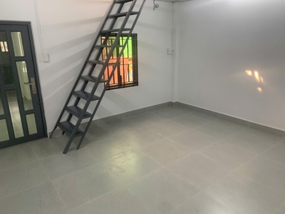 Chính chủ cần bán hoặc cho thuê căn hộ trung tâm quận 5   không gian yên tĩnh, vào ở ngay 3