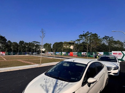 Phú cát 100m full thổ cư, ngay trung tâm hoà lạc. 3