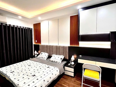 Bán nhà nguyễn văn linh 30m 5 tầng mt4m ô tô qua hơn 7 tỷ 3