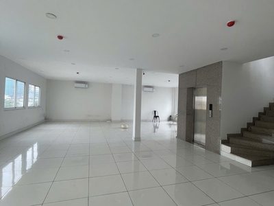 Cho thuê nhà 2 mặt tiền   lê quang định, bình thạnh 3