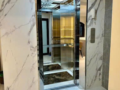 Tài chính hợp lý, chỉ 12.5 tỷ sở hữu nhà mới kính cong, đẹp 6 tầng, thang máy khu vực phú 0