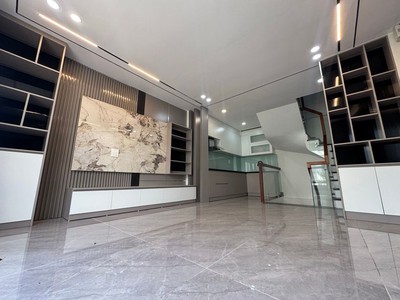 Bán nhà Lê Thanh Nghị-Khu VIP Bách-Kinh-Xây-5 tầngx30m2-Ngõ thông-Đẹp-Ở Ngay 2