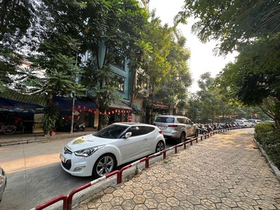 Siêu Hiếm 360M2 Trần Quang Diệu Mặt Tiền 10M 125 Tỷ View Công Viên Vỉa Hè Ô TÔ 0