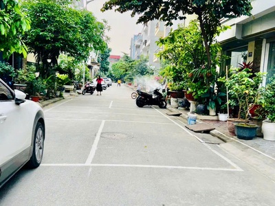 Bán đất TĐC Vinhomes Hải Phòng 50m , mặt tiền 5m, đường 11m, giá 3,9 tỷ 0