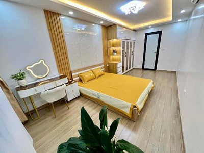 Nhà gần phố Trung Phụng 30m2 x 5T ngõ thông rộng gần phố nhà mới đẹp full nội thất, hơn 8 tỷ 0