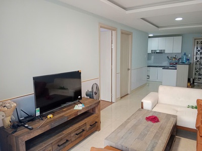 Cho thuê căn hộ full nội thất 76m2 2pn, 2wc  view hồ đẹp, mát mẻ, Q12 2