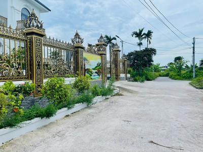 Lô đất 182m  ngang 7,6m   cách 402 chỉ 200m   quỹ đất rộng hiếm  zalo 0567 222 555 4