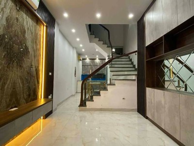 Nhà đẹp đón tết- chốt nhanh kẻo hết- mặt ngõ ô tô - trung tâm tây hồ - kinh doanh 43m2 . 0