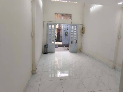 Nhà đẹp âu dương lân, khu vip chánh hưng, ở ngay 1