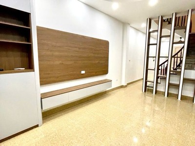 Siêu hiếm   bán nhà cổ linh - dân xây - full nội thất - gần ô tô - 38m 4 tầng chỉ 7 tỷ 0