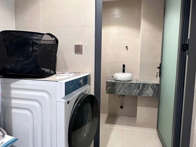 Nhà mới 4 tầng mt bình đăng p6q8 thang máy 450kg 2