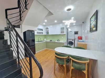 Bán gấp chdv 5 tầng đường số nguyễn thị thập tt quận 7 162m2 dòng tiền 23tr/tháng 1