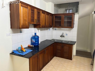 Cho thuê nhà nguyên căn tại ngõ 1160 đường láng, đống đa, hn, dt 80m2, 8,5tr/1 tháng 0