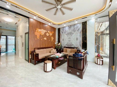 Bán nhà 7 tầng đẹp hẻm 656 quang trung ngang 6m có hầm t.máy ở ngay gần chợ 24 tỷ. 3