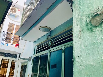 Bình thạnh - căn nhà giá rẻ   1 trệt 1 lầu   đang cho thuê 7 triệu/tháng - giá chỉ 2.98 tỷ 2