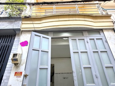 Hiếm, ngay gần emart 2 - hẻm 1 xẹt xe hơi nguyên duy cung - gần mặt tiền - dt 36m2 - giá chỉ 4.1 tỷ 0