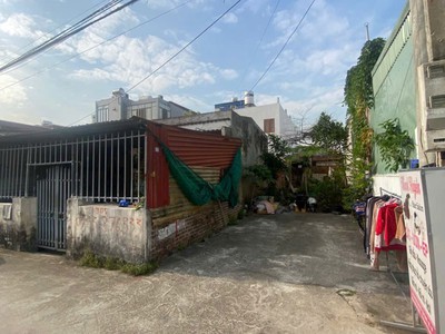 Đất 72m  đường 6m bùi phổ   cách 353 chỉ 50m   giá 1 tỷ 8xx dễ giao dịch  zalo 0567 222 555 2