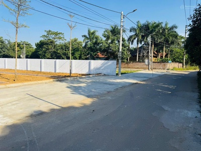 Bán gấp lô đất 100m2 full thổ cư sát cổng chính đại học quốc gia khu cnc hòa lạc cách ql21 chỉ 300m 1