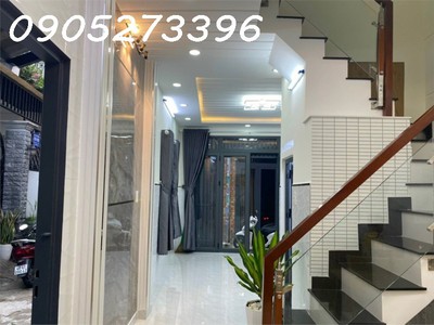 Ngay emart 2 phan huy ích - căn góc 2 mặt hẻm thoáng - nhà đẹp đủ công năng - chỉ 3.8 tỷ 4