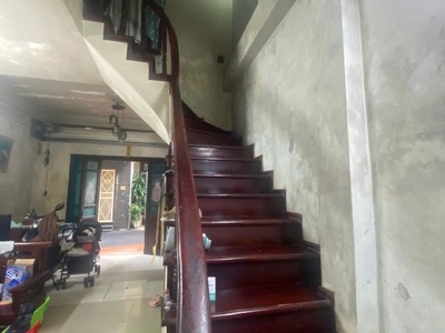 Bán nhà ngọc thụy   long biên  32m   4 tầng  11.7 tỷ 4