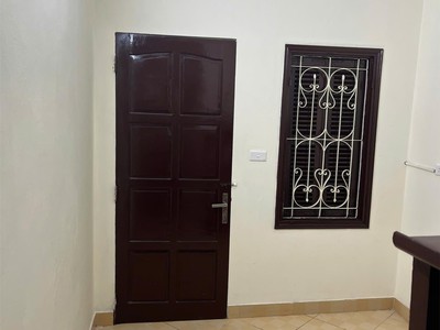 Cho thuê nhà nguyên căn tại ngõ 1160 đường láng, đống đa, hn, dt 80m2, 8,5tr/1 tháng 2