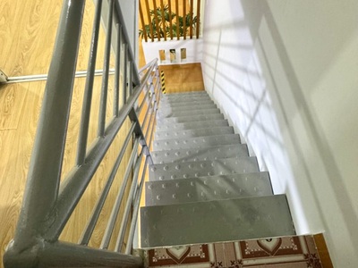 Bán gấp nhà 2 tầng lê văn chí thủ đức, 74m , sát hẻm xe hơi, 3pn, giá tốt chỉ 4.7 tỷ 3