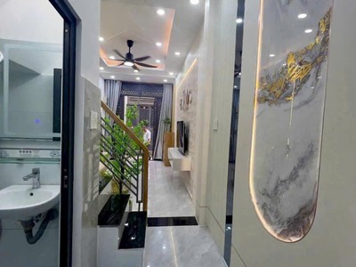 Bán nhà hẻm lạc long quân, phường 8, tân bình  3,7 12  4 tầng mới 3