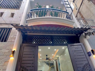 Bán nhà hẻm lạc long quân, phường 8, tân bình  3,7 12  4 tầng mới 4