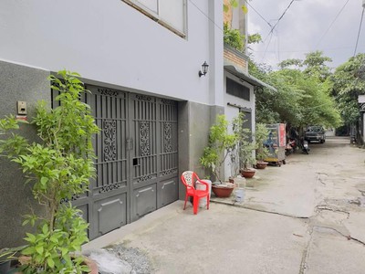 Nhà 2 mặt hẻm xe hơi hiệp bình chánh, 140m2, ngang 10m, dài 14m, 4 tầng, 10.8 tỷ, thủ đức 3