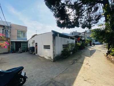 Bán đất long thạnh mỹ, quận 9 224m2 , hxh, gần vin q9, giá chỉ 9 tỷ 8 tl, 1