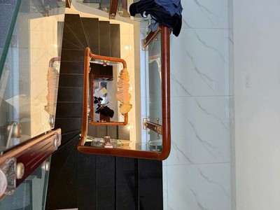 Nhà đẹp dân xây 4 tầng 4 ngủ phố vũ xuân thiều 49m2 x 9.3 tỷ long biên hà nội. 2