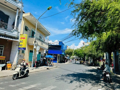 Bán căn góc kinh doanh đường tháp bà   vĩnh thọ   sát biển   ngang 7,8m 1