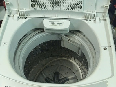 Máy giặt Toshiba 7.2kg cửa trên 2