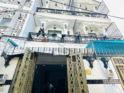 Bán nhà 4 tầng hẻm xe hơi đường hiệp bình 68m2 5 phòng ngủ hoàn công đủ 6,5 tỷ 0