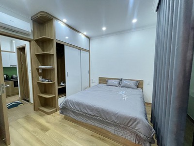 Cho thuê căn hộ 2 p.ngủ Vinhomes Marina, DT: 75m2. 2