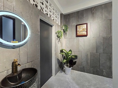 Hàng xóm vinhome nhà đẹp phúc lợi,30m,5 tầng,ô tô đỗ cổng,full nt,quá rẻ nhỉnh 6 tỷ 3