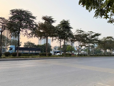 Bán nhà mặt phố lý sơn- kinh doanh- thang máy ô tô chánh 55m2 x 7 tầng 27.5 tỷ. 4