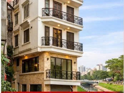 Bán nhà phố nguyễn khang 42m2  gần sông tô lịch   5 tầng đẹp   giá chỉ 9.5 tỷ 0