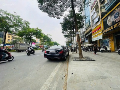 Chính chủ bán biệt thự ngõ 59 láng hạ, ba đình. dt 151 m x 3 tầng.được xây 10 tầng.sđcc. giá 65,5 1