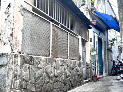 Bán nhà dt 65m2- 2 mt- đ. xóm chiếu- ngang lớn nở hậu 7.7m- lưu thông tôn đản -tôn thất thuyết- 1