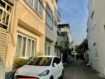 Căn nhà gần lã xuân oai, không giảm nhơn phú a, quận 9 - 4 tầng - 70m2 đất - giá chỉ nhỉnh 5 tỷ 4