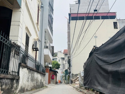 Thạch bàn nhà siêu đẹp dt 50m x 8 tầng mt 4.5m giá chỉ hơn 13 tỷ 2