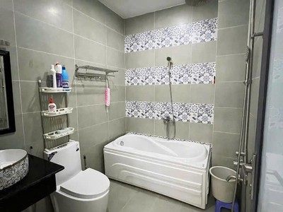 Bán căn góc ngang 4,3m, 3 lầu đúc, hẻm đẹp âu dương lân p3-q8 4