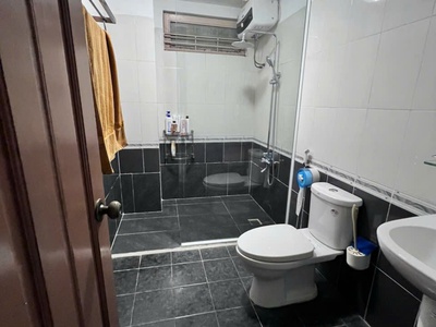 Cần bán nhanh nhà 3 tầng, vào ở ngay không cần sửa sang, Kiệt 4m Ngô Gia Tự, Kiệt thẳng, sát đường 4