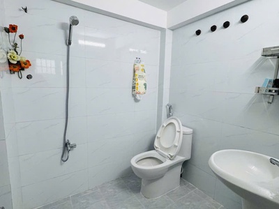 Nhà mới đón tết p tân sơn nhì tân phú sát tân bình hẻm nhựa 6m 44m2,2tầng  nhỉnh 5 tỷ 4