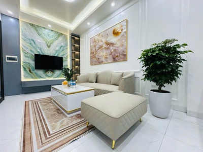 Bán nhà bồ đề long biên,10m oto tránh, ngõ nông,nở hậu,view thoáng,50m nhỉnh 14 tỷ tl 0