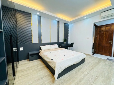 Bán nhà bồ đề long biên,10m oto tránh, ngõ nông,nở hậu,view thoáng,50m nhỉnh 14 tỷ tl 1