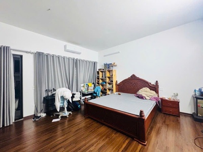 Bán nhà nguyễn văn cừ long biên,oto đỗ cửa,30m ra mặt phố,full nội thất,48m nhỉnh 12 tỷ tl 2